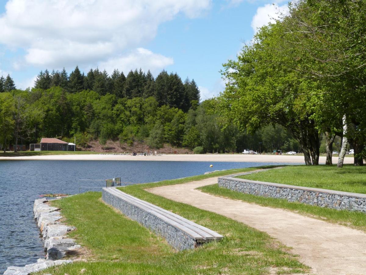 Domaine Des Hameaux Du Lac - Bg Saint-Pardoux-lʼOrtigier 외부 사진